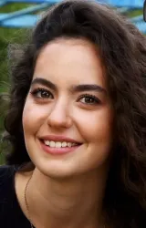 Эзги Шенлер